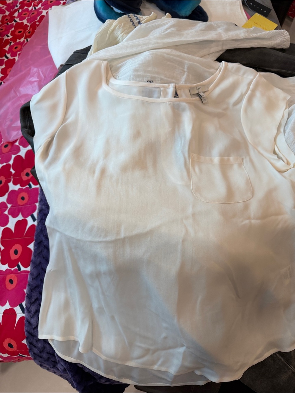 Joie Cream Short-Sleeve Pocket Blouse